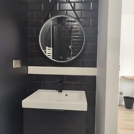 Magnifique Sur Jardin De Et Jacuzzi Hotel